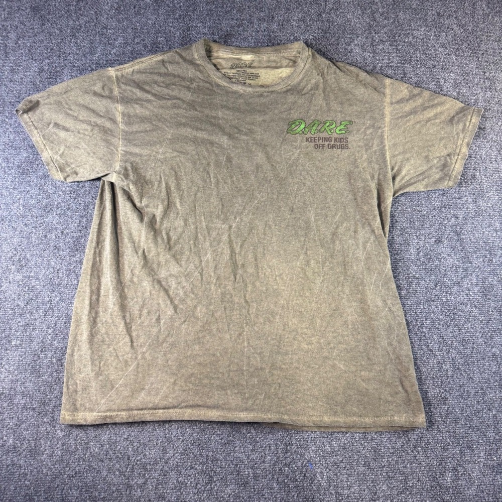 DARE Keeping Kids Off Drugs Mineral Wash Graphic T-Shirt Olive Brown Large
